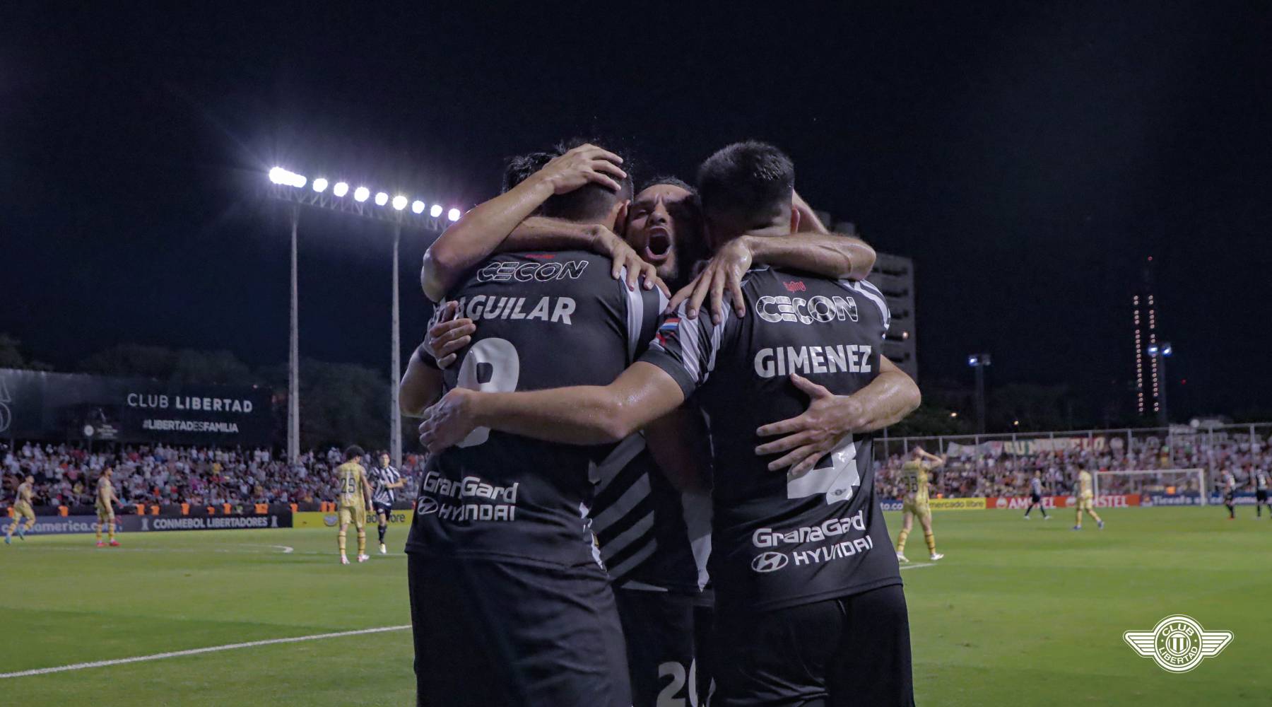 TRIUNFO EN COPA